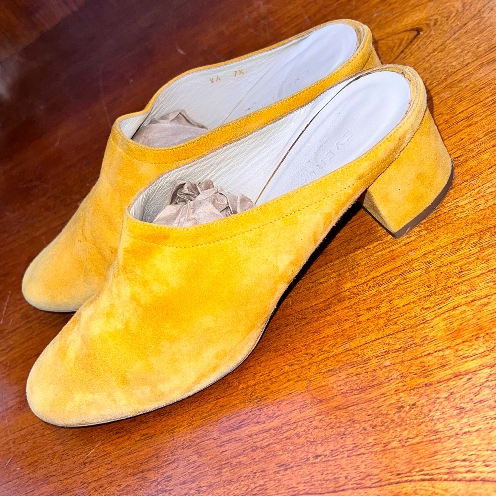 FINAL DROP: Everlane suede mules